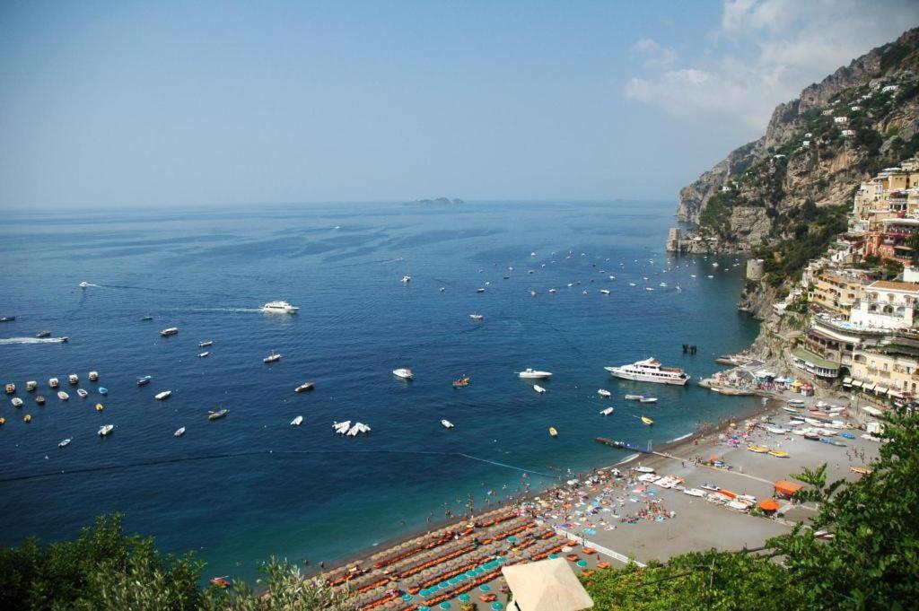 Proprieta Antonio 3 Unita Indipendenti Apartment Positano Bagian luar foto