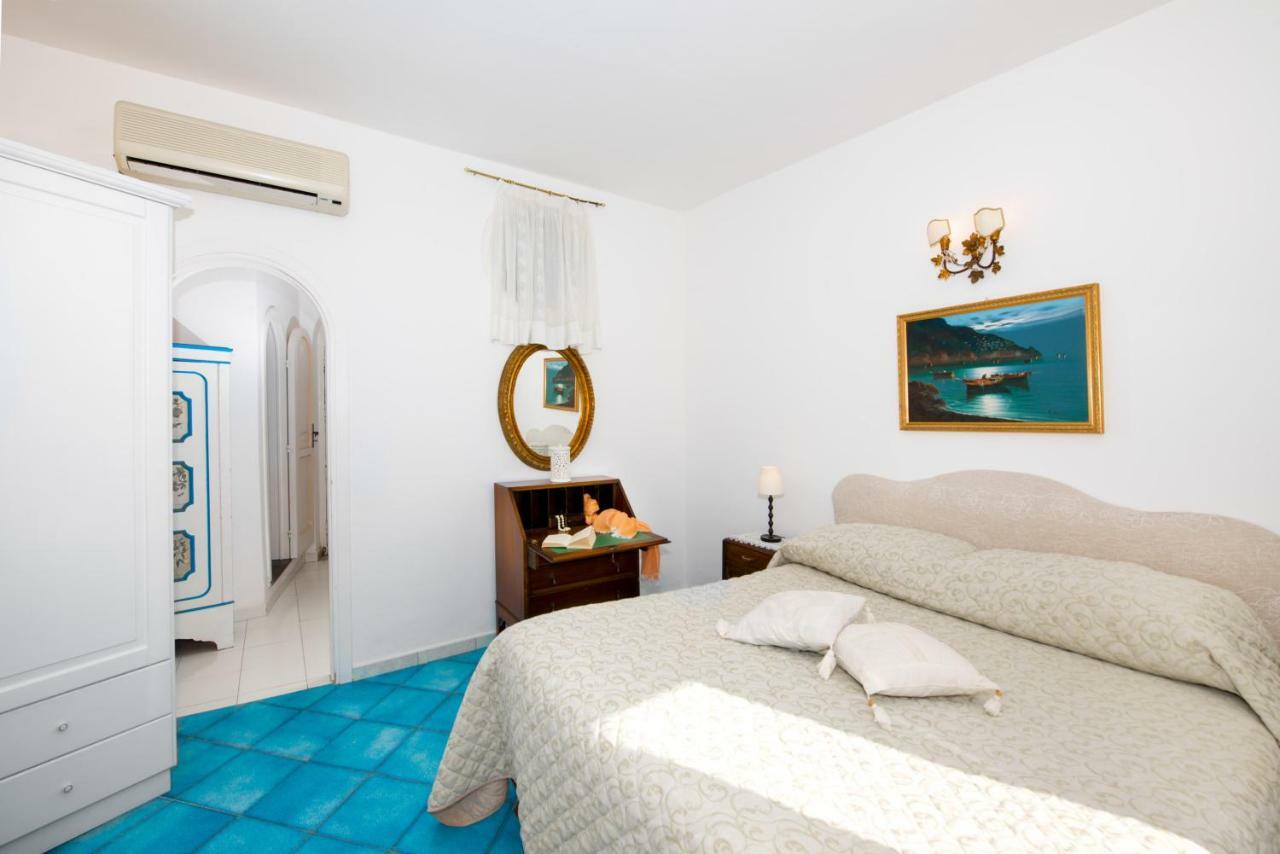 Proprieta Antonio 3 Unita Indipendenti Apartment Positano Bagian luar foto