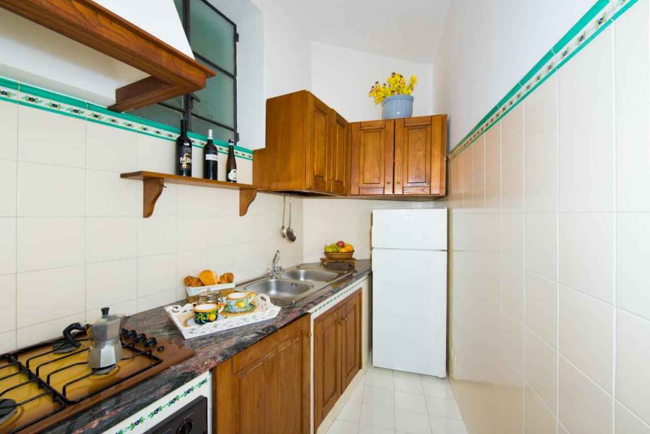 Proprieta Antonio 3 Unita Indipendenti Apartment Positano Bagian luar foto