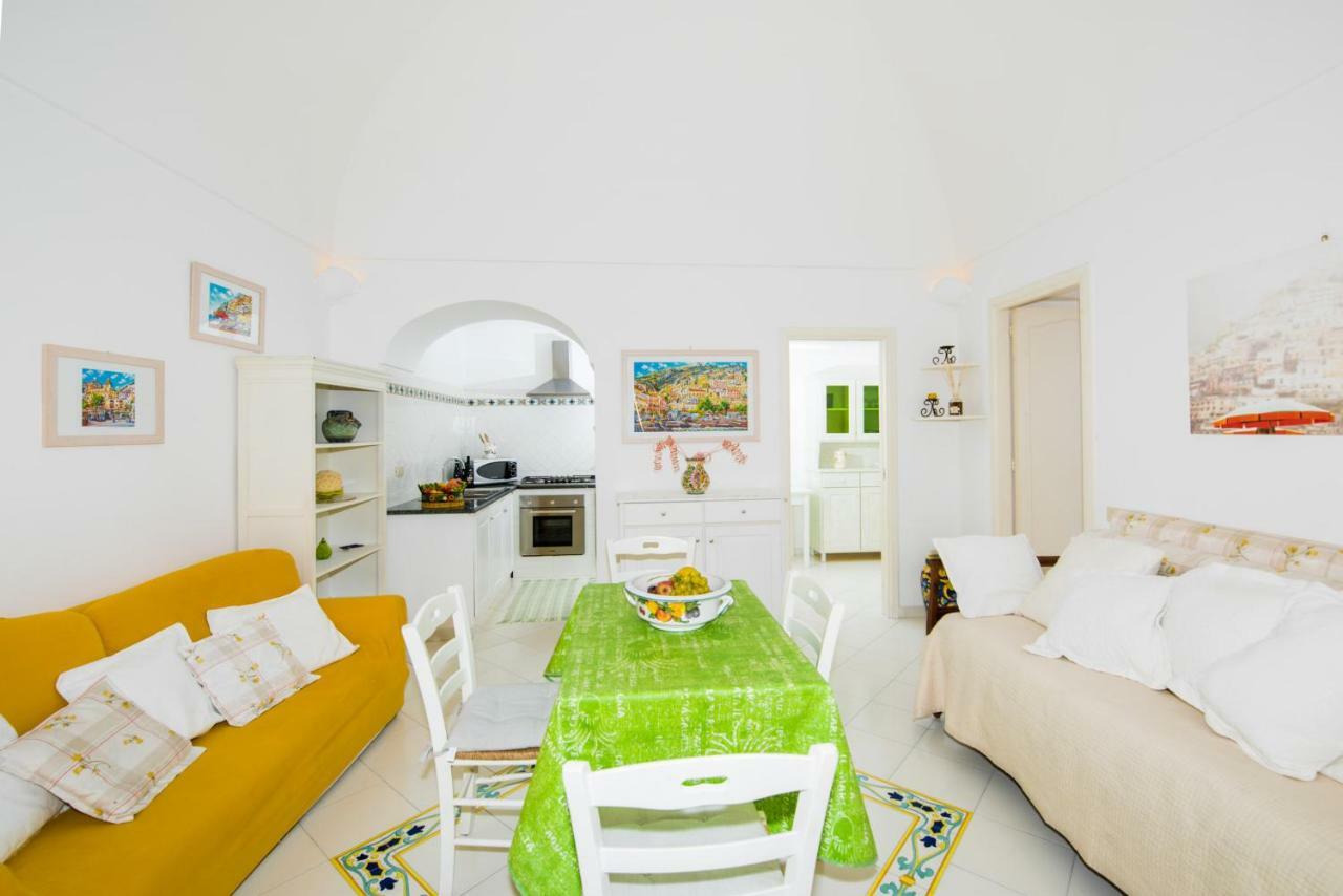 Proprieta Antonio 3 Unita Indipendenti Apartment Positano Bagian luar foto
